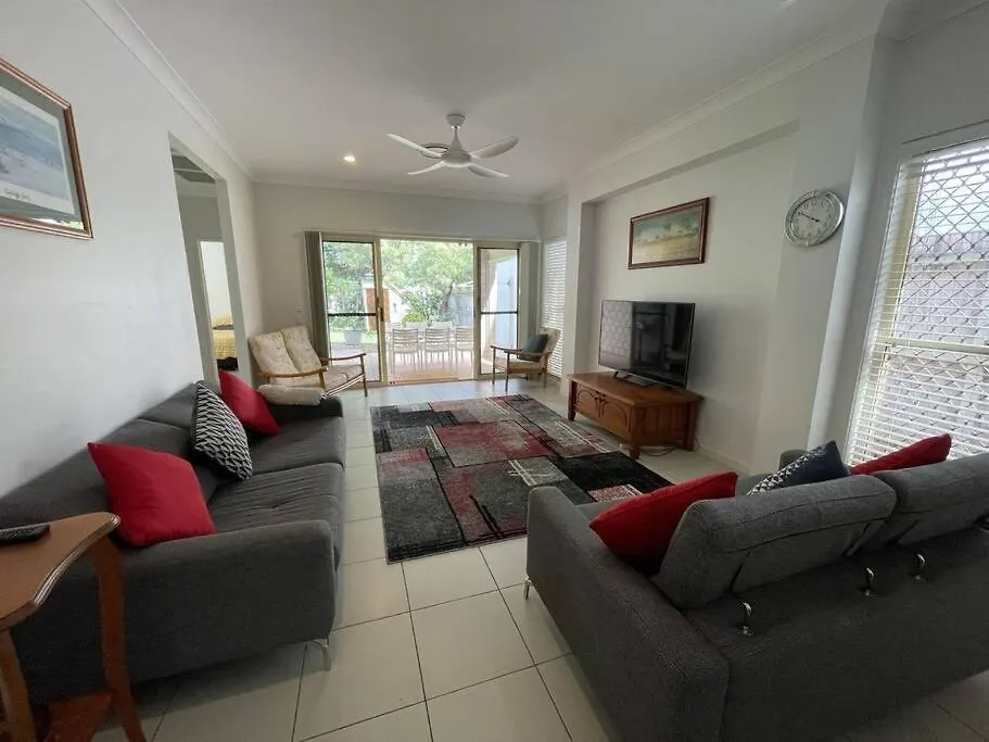 Oxley House Villa Scarborough 0*,  Australië