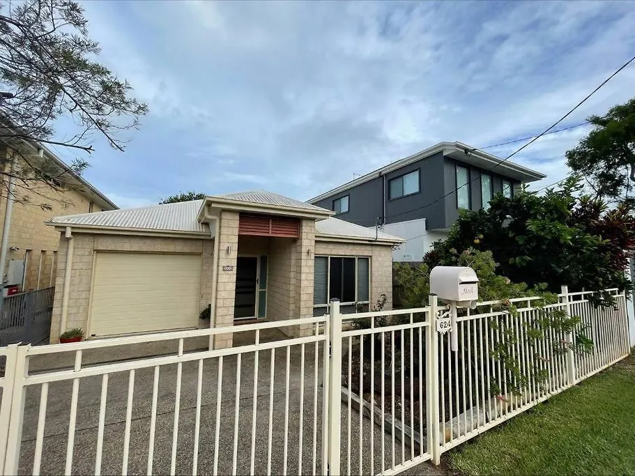 Oxley House Villa Scarborough